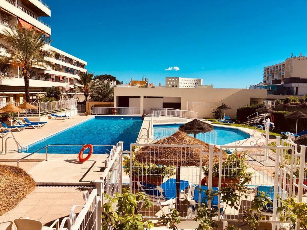 Nogalera 110 City Central 3 Seasonal Pools With Bar Torremolinos Extérieur photo